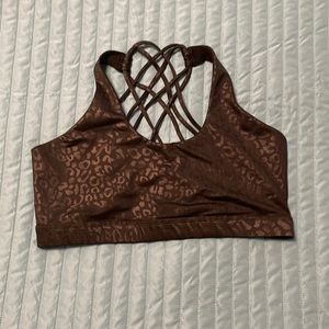 Cvg large butterfly back sport bra black leopard